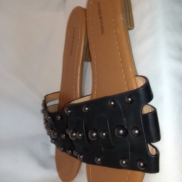 Maurices Black Studded Hallie Slip On Sandals Wmoen's Size 9/10W - Picture 2 of 6
